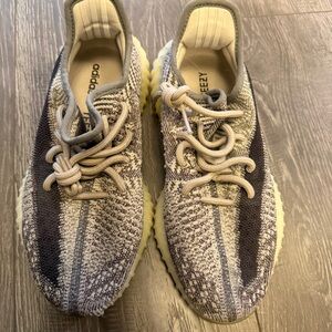 adidas Yeezy Boost 350 Sneakers - Beige Taupe